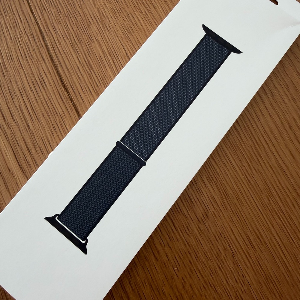 Apple Black Braided Solo Loop Watch Band Replacement